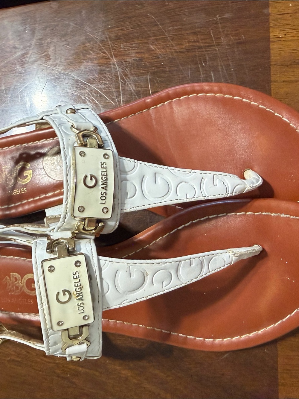 GBG Los Angeles White Embossed Thong Sandals with Gold Hardware